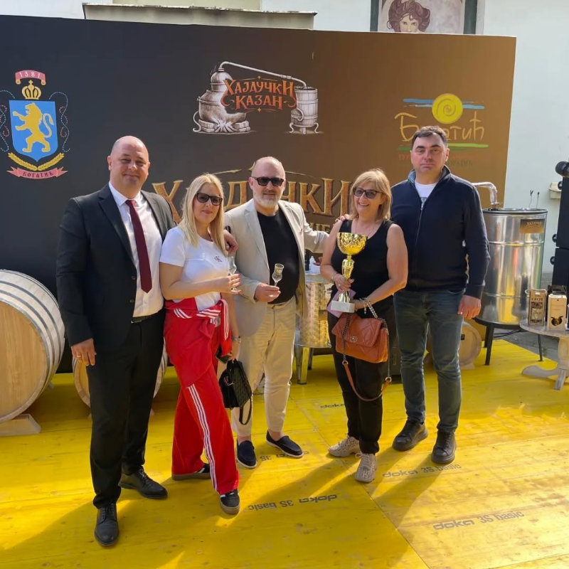 Prvi „Hajdučki festival rakije“ okupio goste iz više gradova